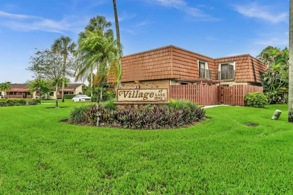 1214 SW 120TH WAY #1214 Davie, FL 33325