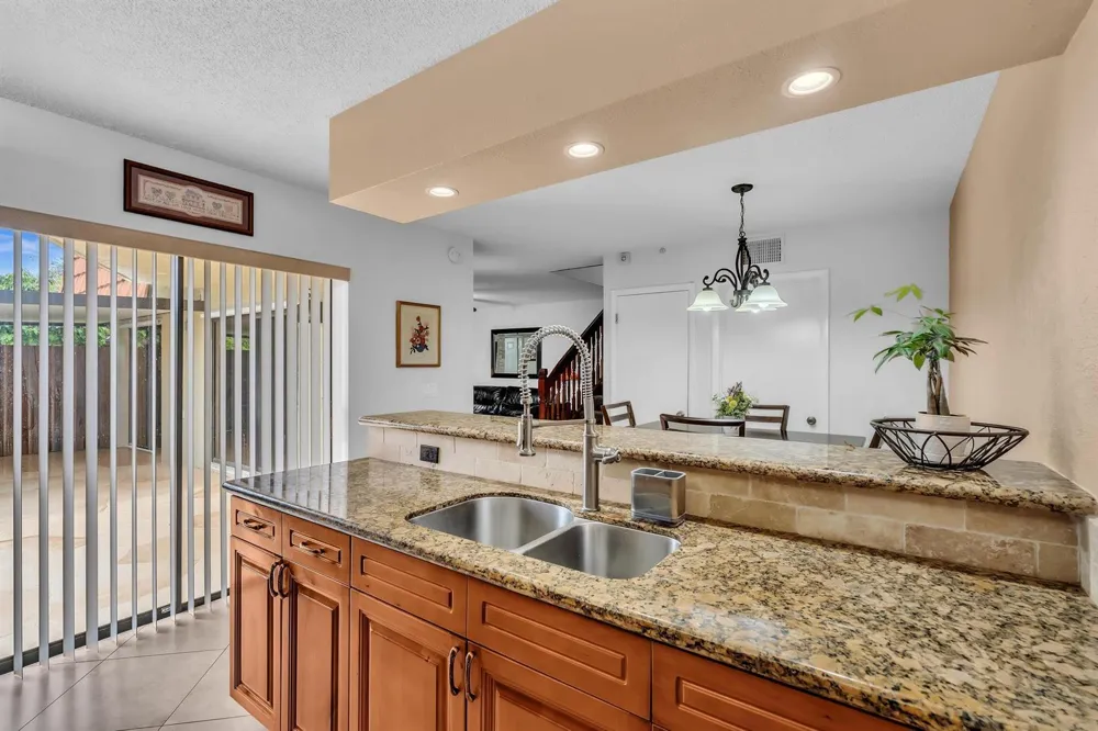 1214 SW 120TH WAY #1214 Davie, FL 33325
