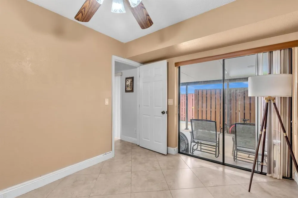 1214 SW 120TH WAY #1214 Davie, FL 33325