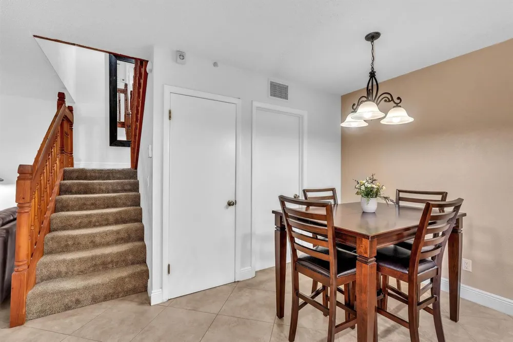 1214 SW 120TH WAY #1214 Davie, FL 33325