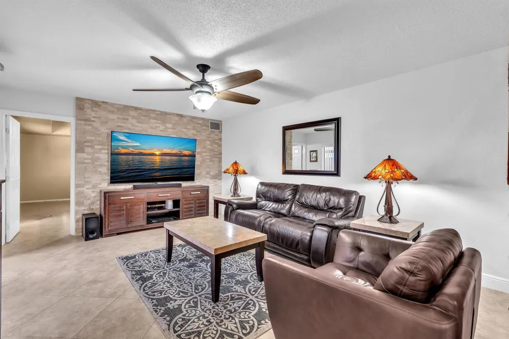 1214 SW 120TH WAY #1214 Davie, FL 33325