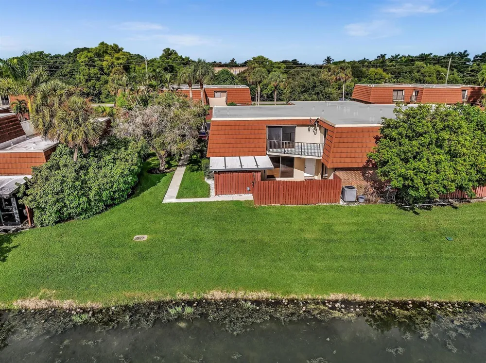 1214 SW 120TH WAY #1214 Davie, FL 33325