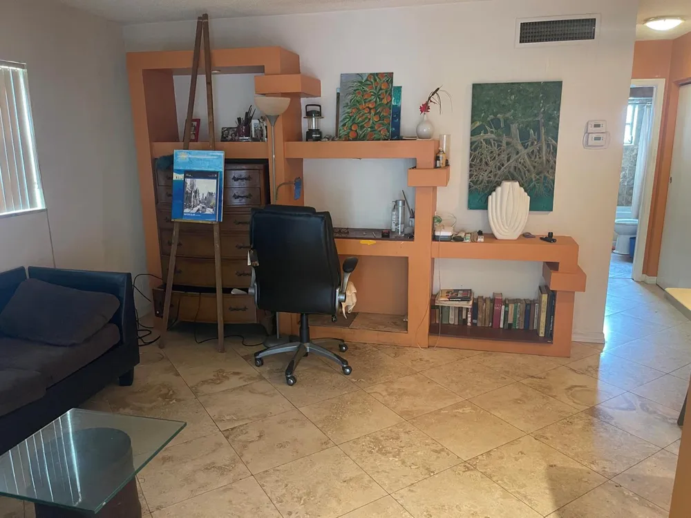 1700 Cleveland Street #Apt 204 Hollywood, FL 33020