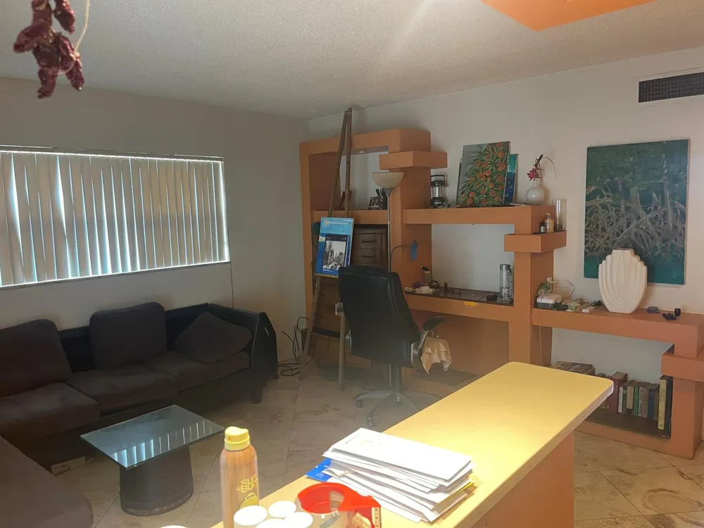 1700 Cleveland Street #Apt 204 Hollywood, FL 33020