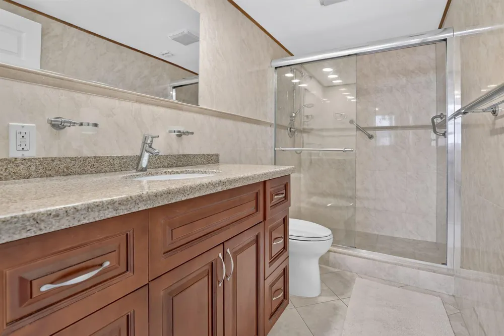 1701 S OCEAN DRIVE #902 Hollywood, FL 33019