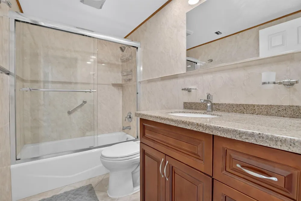 1701 S OCEAN DRIVE #902 Hollywood, FL 33019