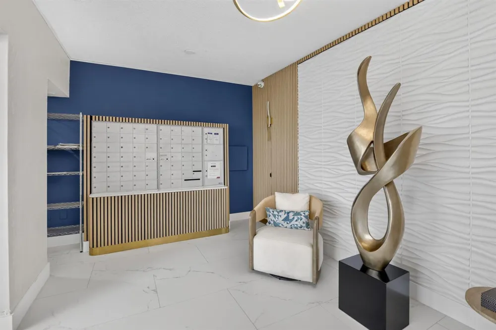 1701 S OCEAN DRIVE #902 Hollywood, FL 33019