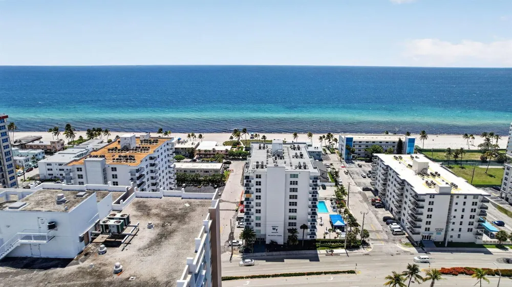 1701 S OCEAN DRIVE #902 Hollywood, FL 33019