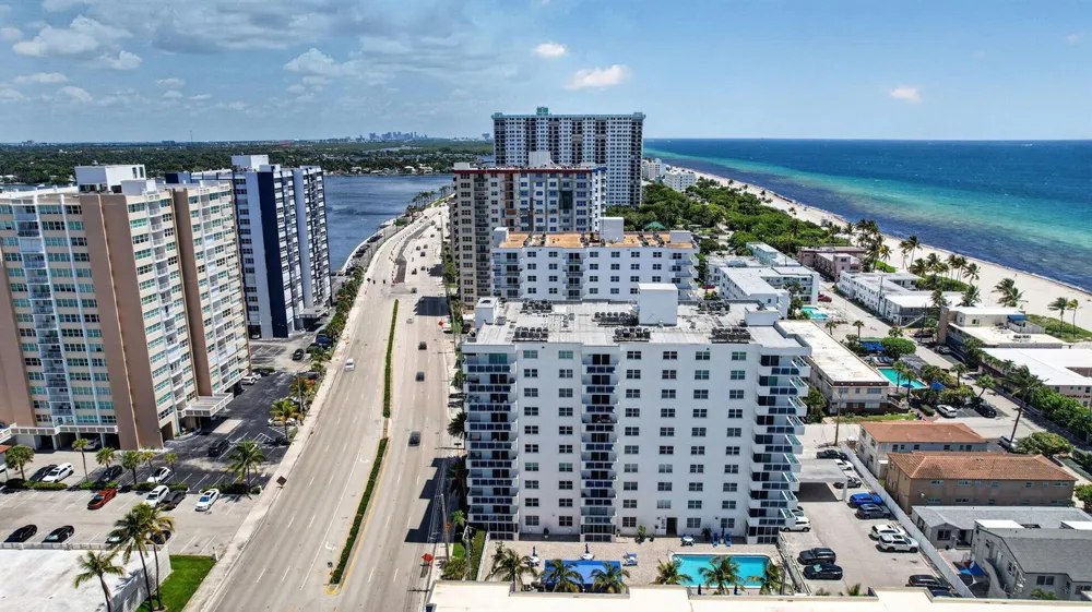 1701 S OCEAN DRIVE #902 Hollywood, FL 33019
