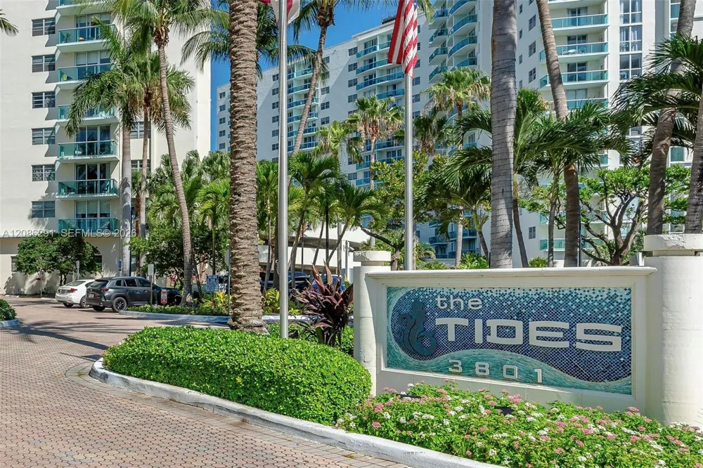 3801 S Ocean Dr #9T Hollywood, FL 33019