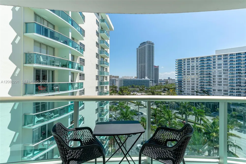 3801 S Ocean Dr #9T Hollywood, FL 33019
