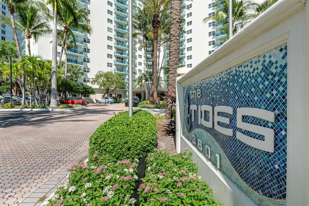 3801 S Ocean Dr #9T Hollywood, FL 33019