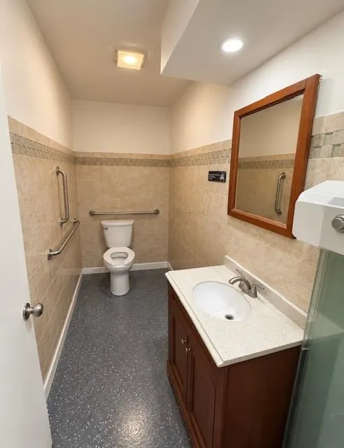 228 HALL AVE Perth Amboy, NJ 08861