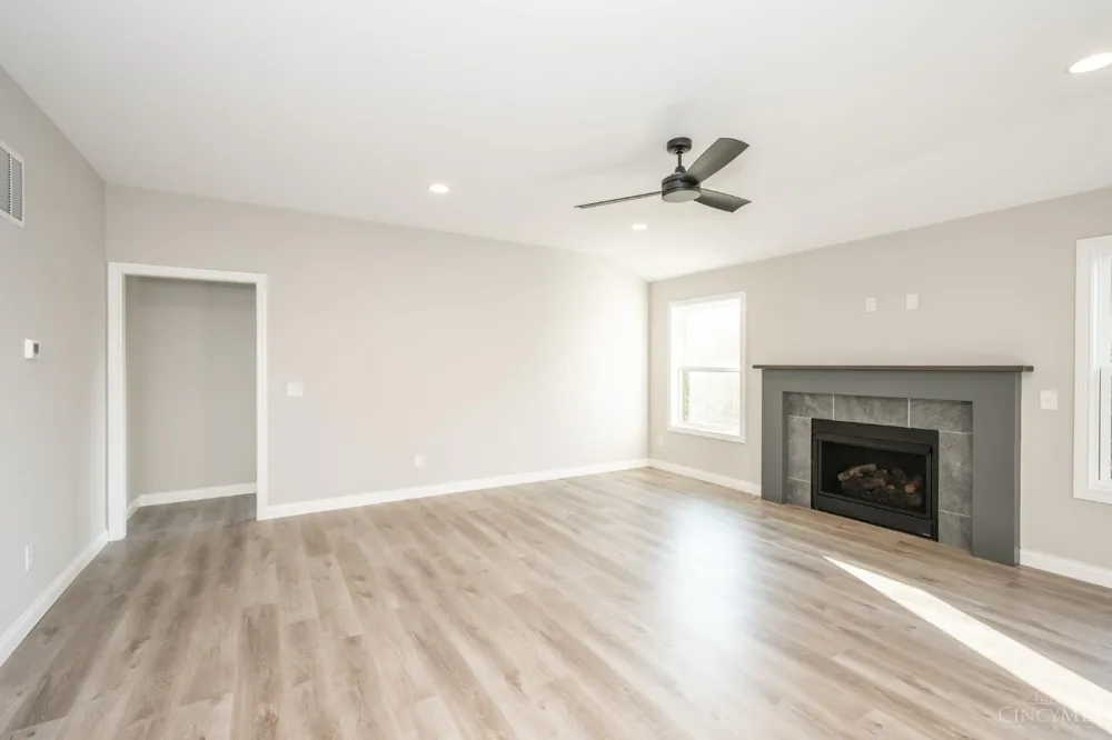 1319 Peregrine Way Hamilton, OH 45013