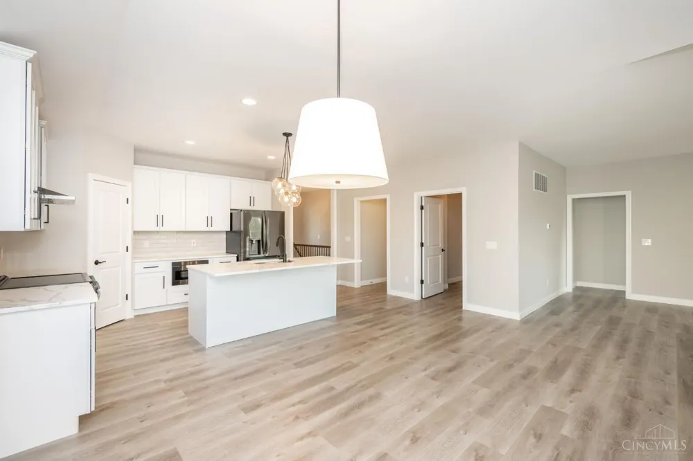 1319 Peregrine Way Hamilton, OH 45013
