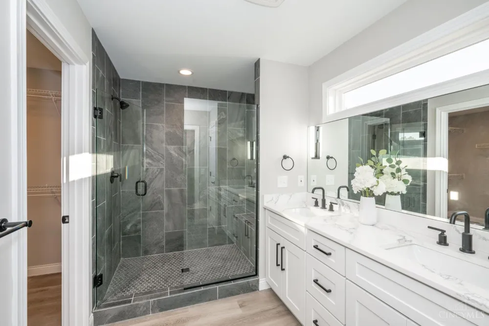1319 Peregrine Way Hamilton, OH 45013