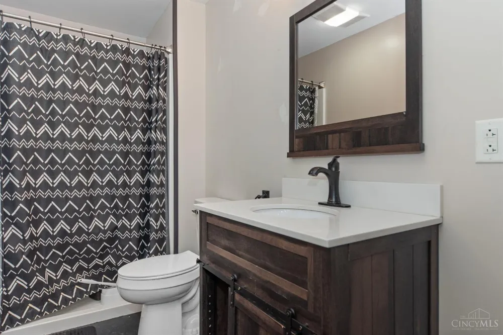 3122 Village View Lane Hamilton, OH 45152