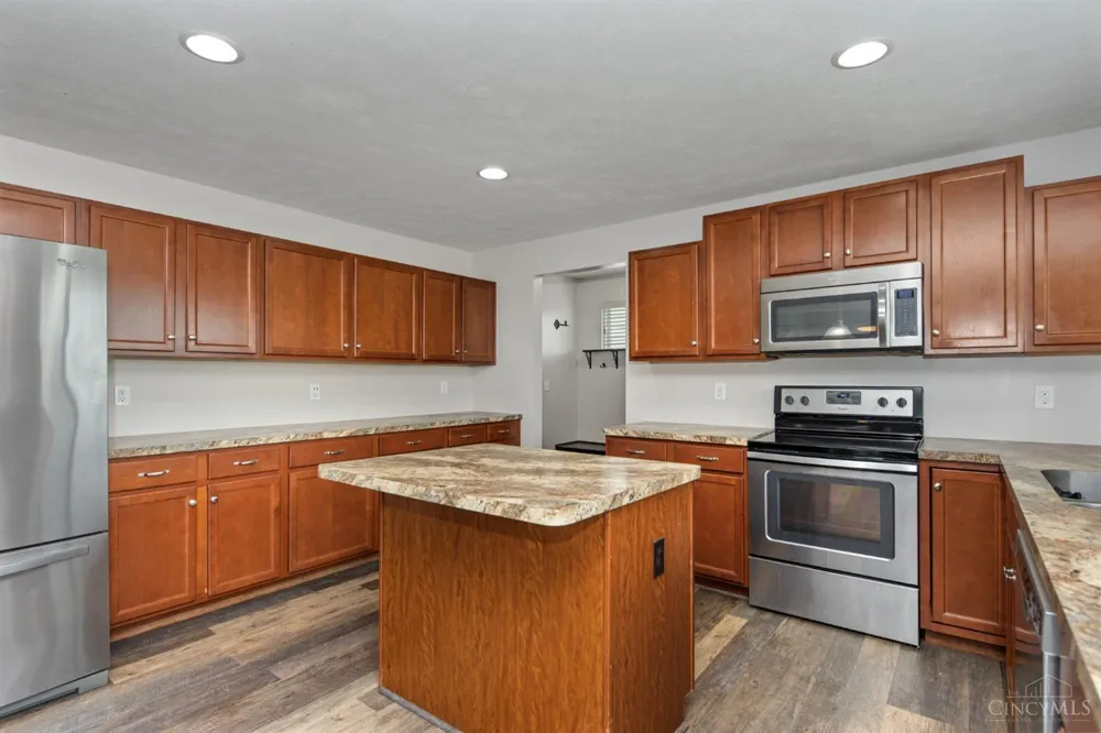 3122 Village View Lane Hamilton, OH 45152