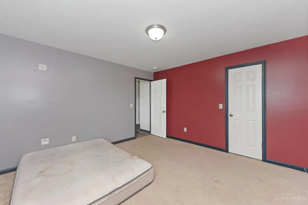 3122 Village View Lane Hamilton, OH 45152