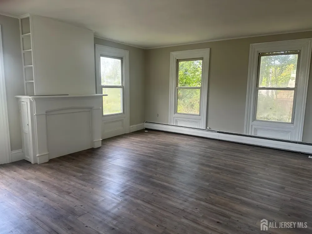 6 Public Road #1 Monroe, NJ 08831