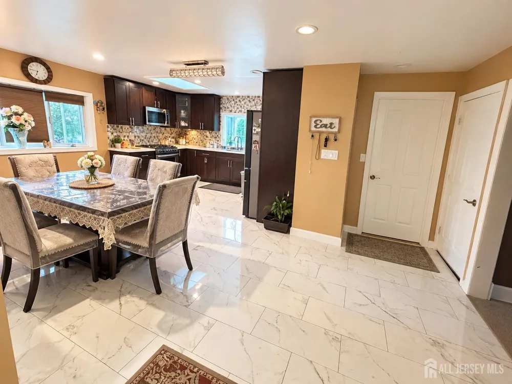 17 Old New Road South Brunswick, NJ 08852