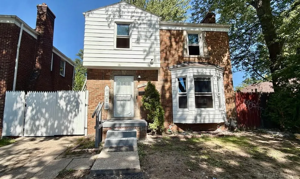 13135 Kilbourne Road Detroit City, MI 48213