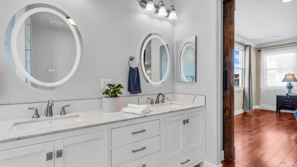 506 Seacliff Place Point Richmond, CA 94801