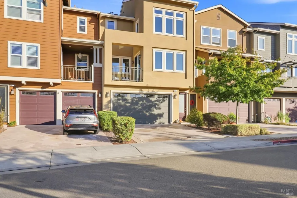 634 Jade Street Petaluma, CA 94952