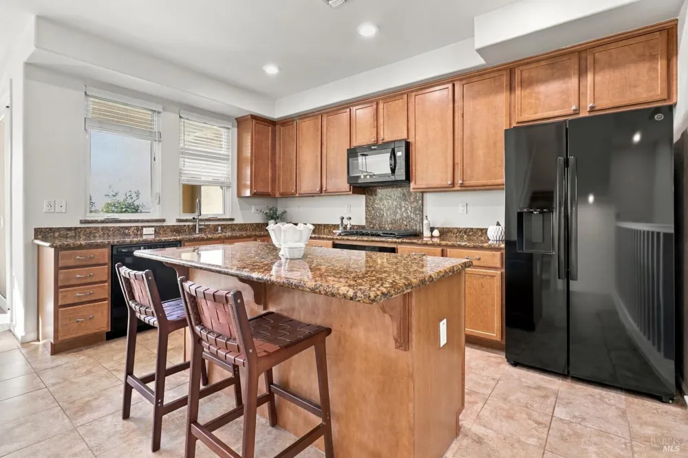 634 Jade Street Petaluma, CA 94952
