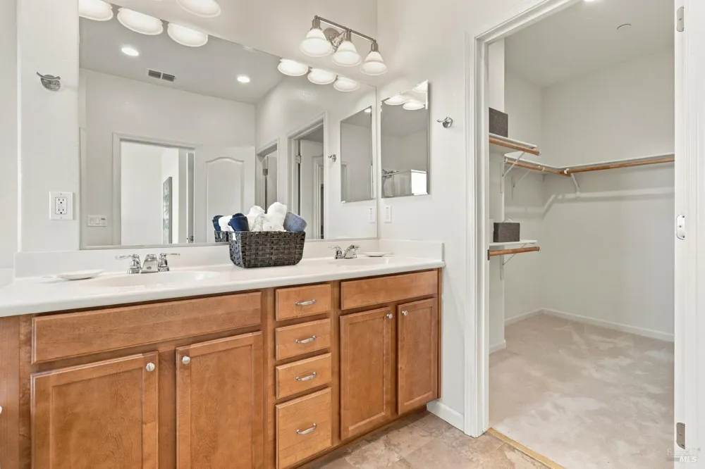 634 Jade Street Petaluma, CA 94952