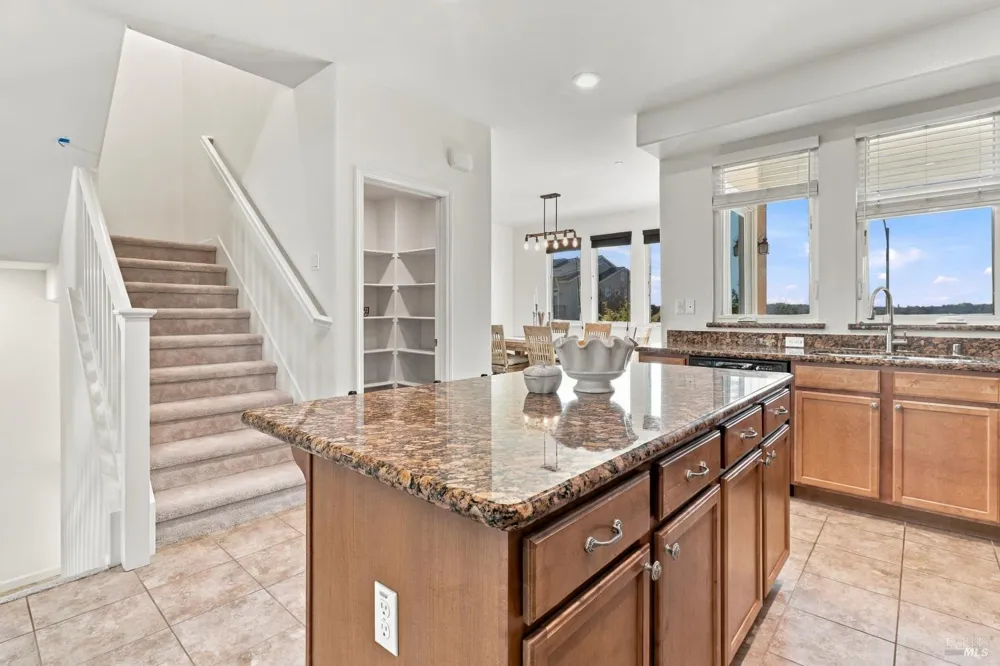 634 Jade Street Petaluma, CA 94952