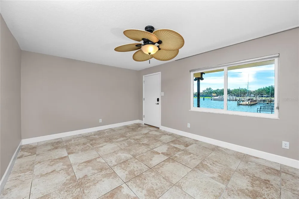 10379 PARADISE BOULEVARD #35 Treasure Island, FL 33706