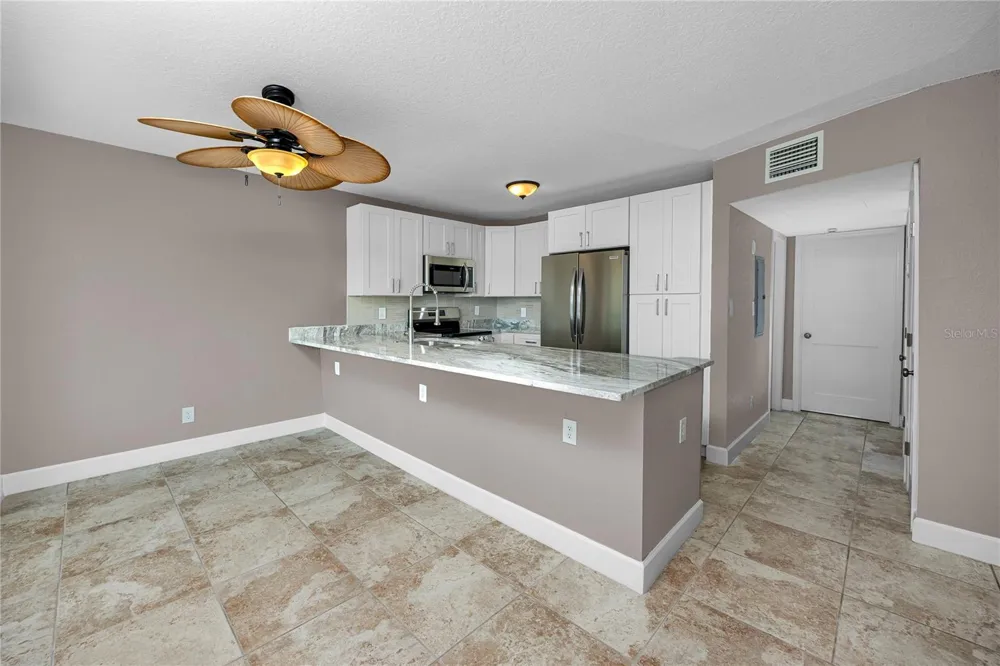 10379 PARADISE BOULEVARD #35 Treasure Island, FL 33706