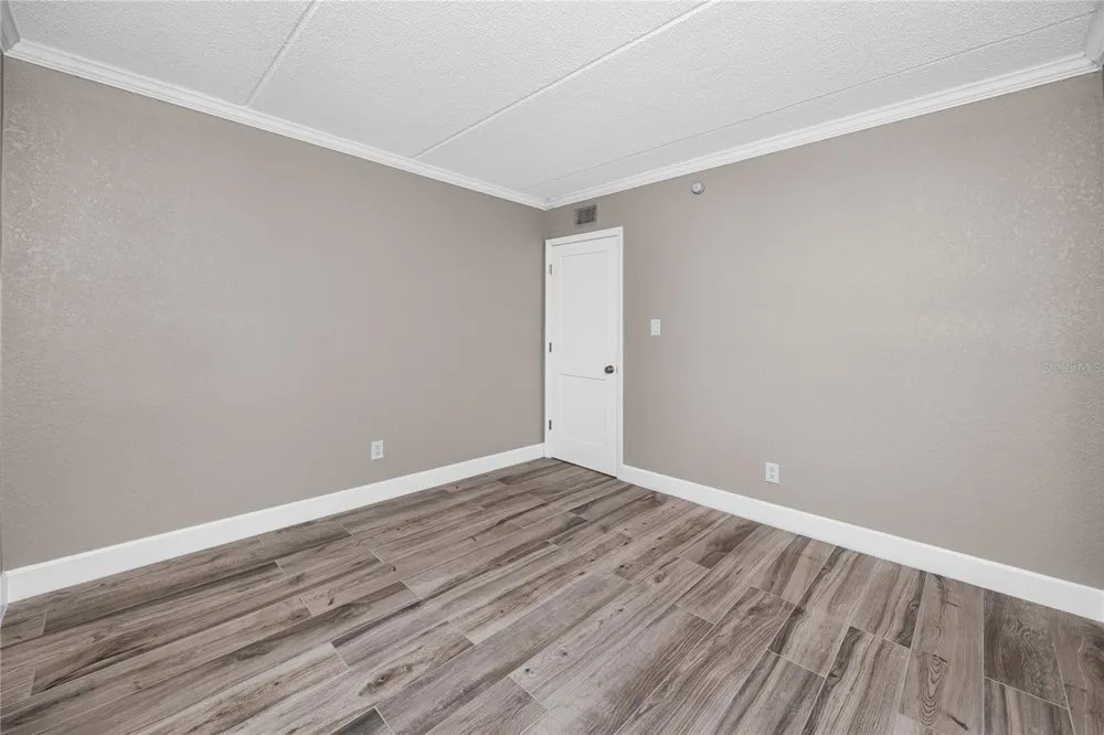 10379 PARADISE BOULEVARD #35 Treasure Island, FL 33706