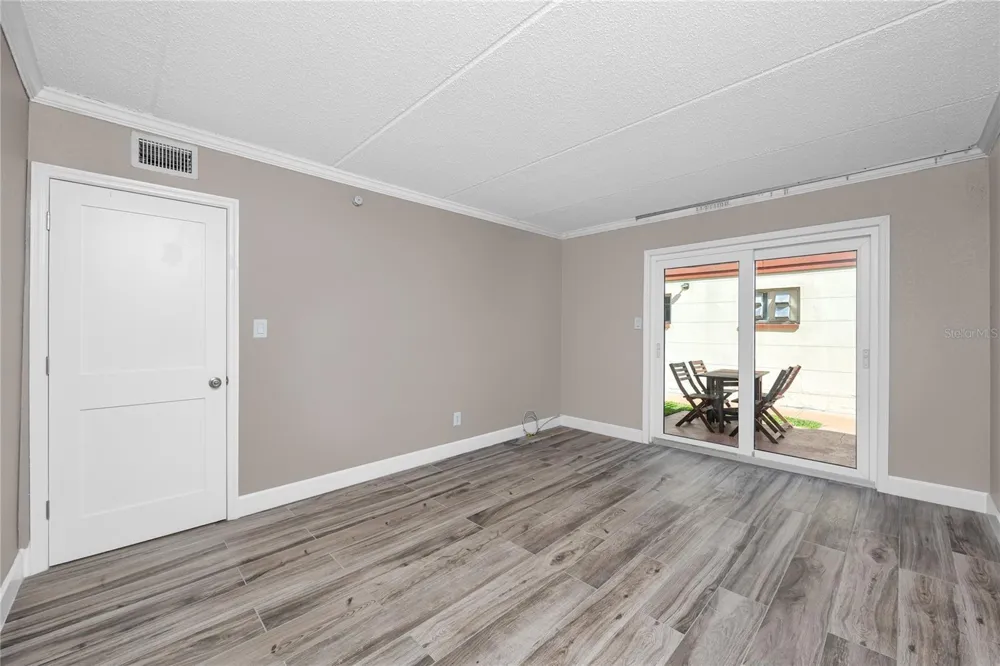 10379 PARADISE BOULEVARD #35 Treasure Island, FL 33706