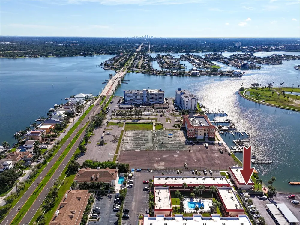 10379 PARADISE BOULEVARD #35 Treasure Island, FL 33706