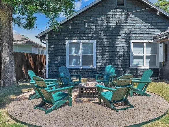 712 Hines Avenue Waco, TX 76706