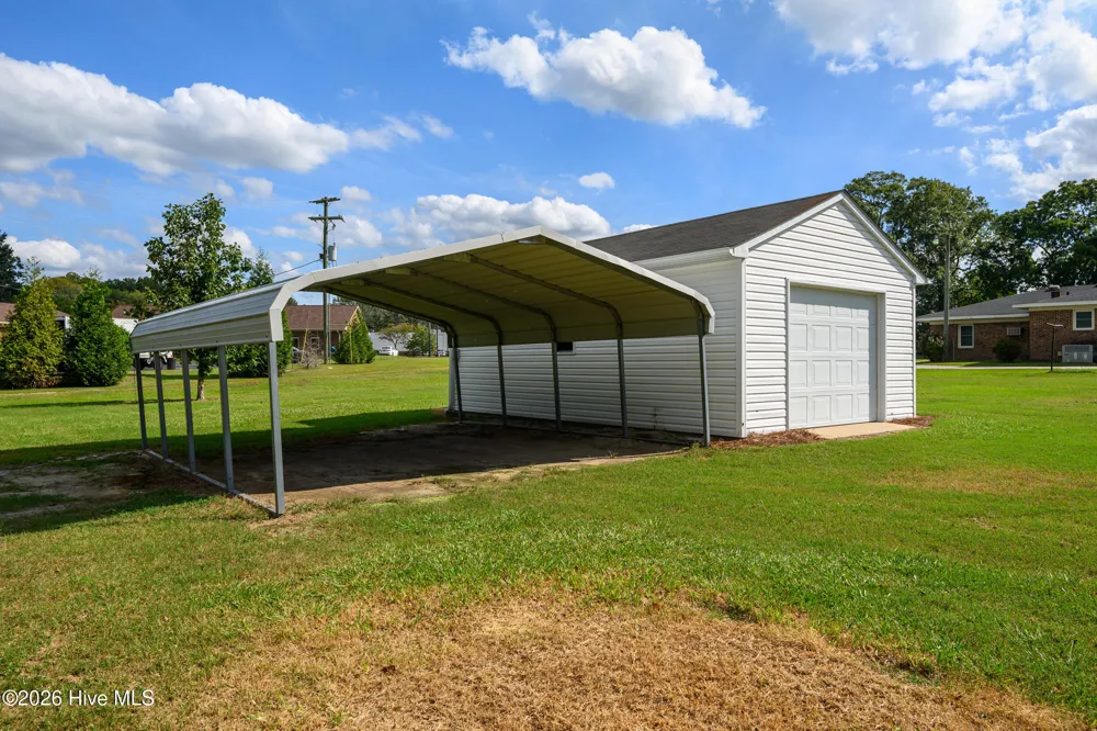1035 W Saint James Street Tarboro, NC 27886