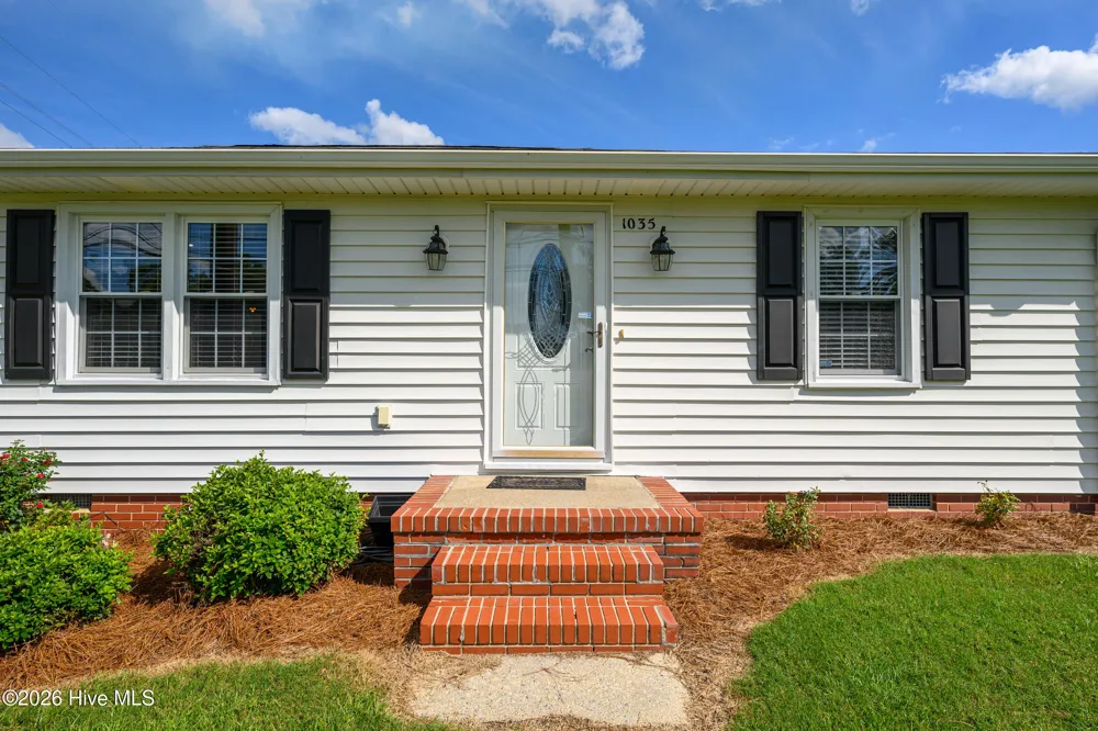 1035 W Saint James Street Tarboro, NC 27886