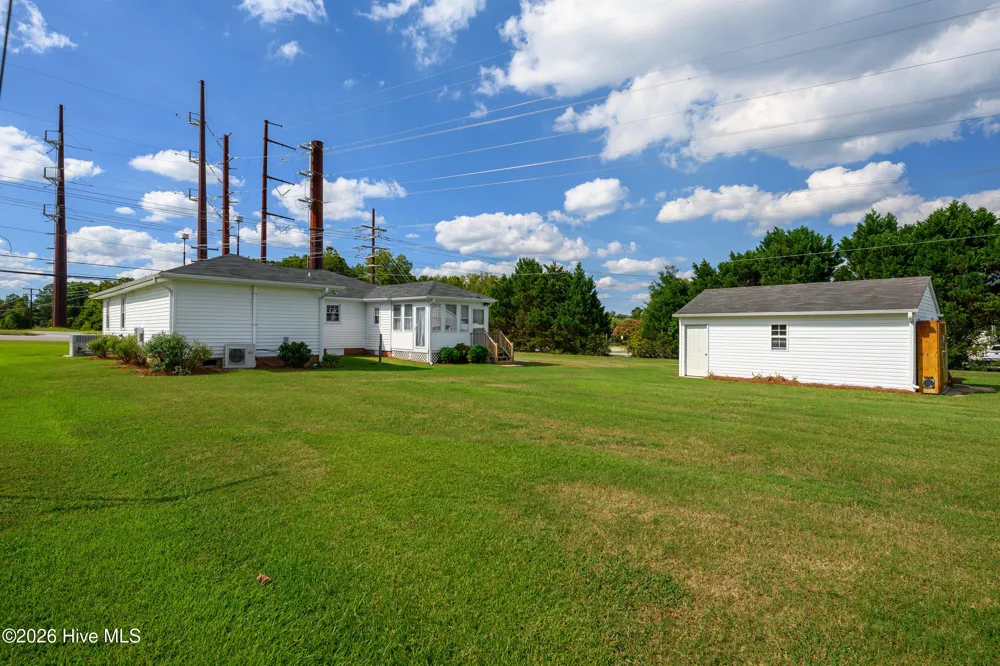 1035 W Saint James Street Tarboro, NC 27886