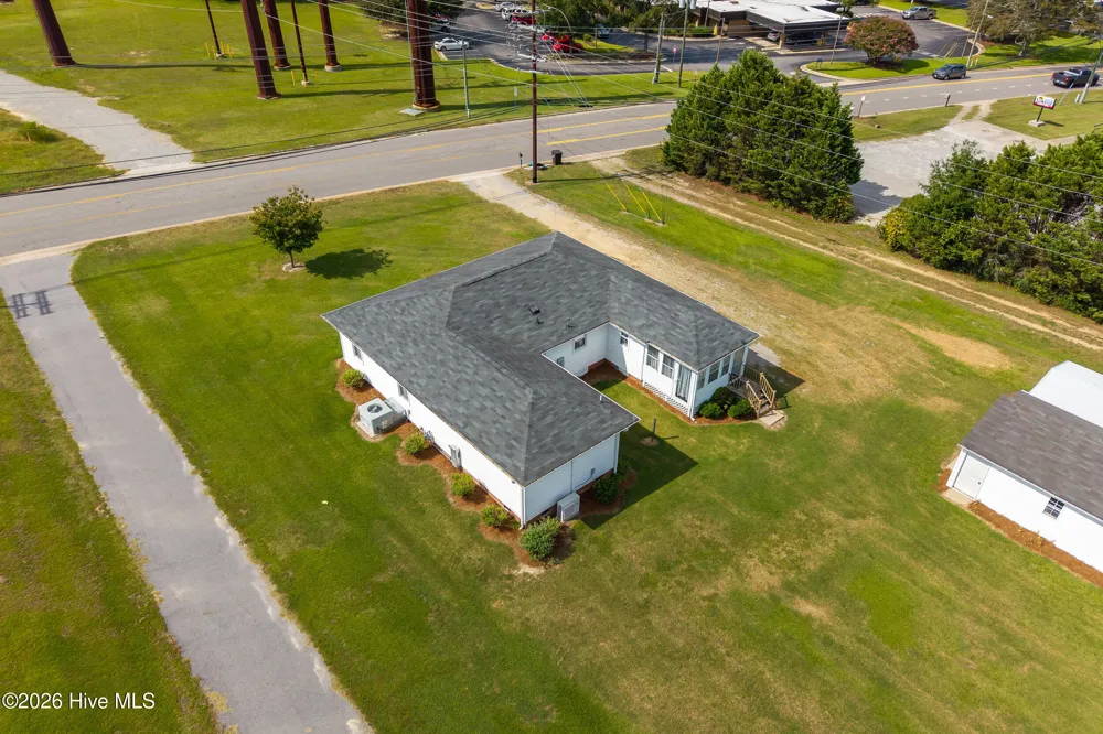 1035 W Saint James Street Tarboro, NC 27886