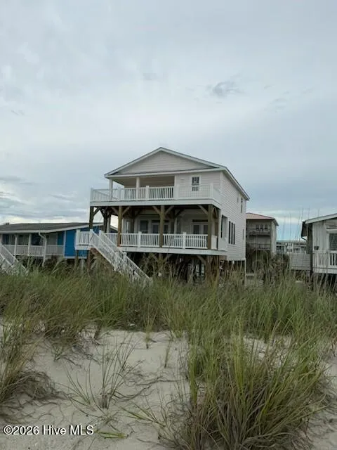 5527 E Beach Drive Oak Island, NC 28465