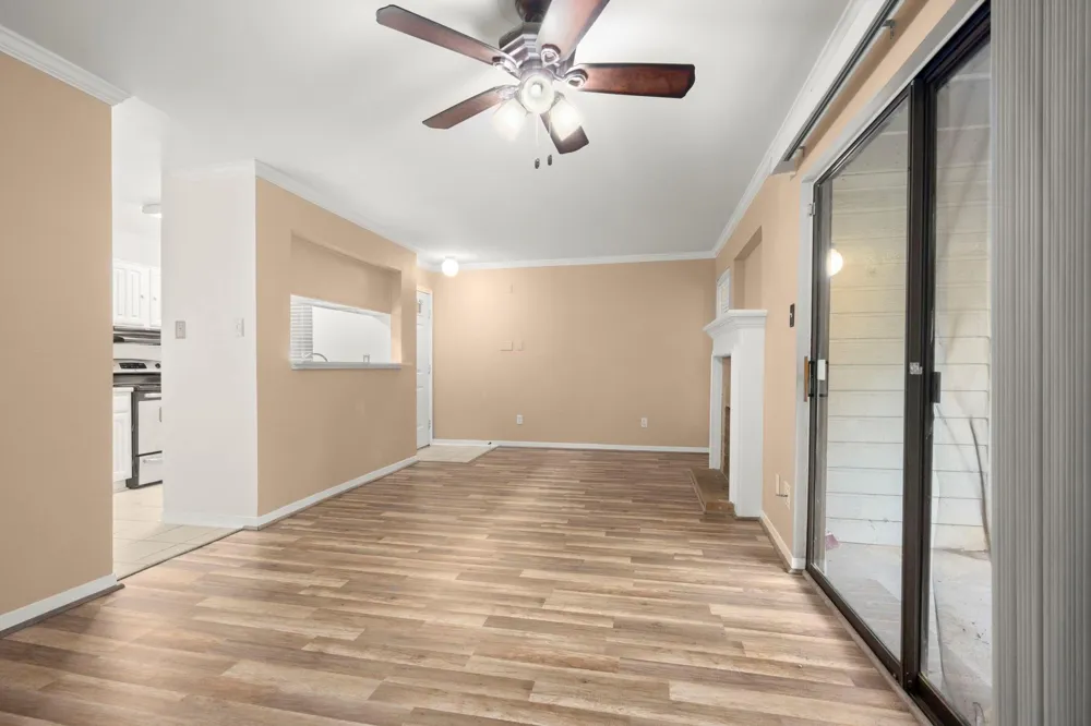 3500 Tangle Brush Drive #102 Spring, TX 77381