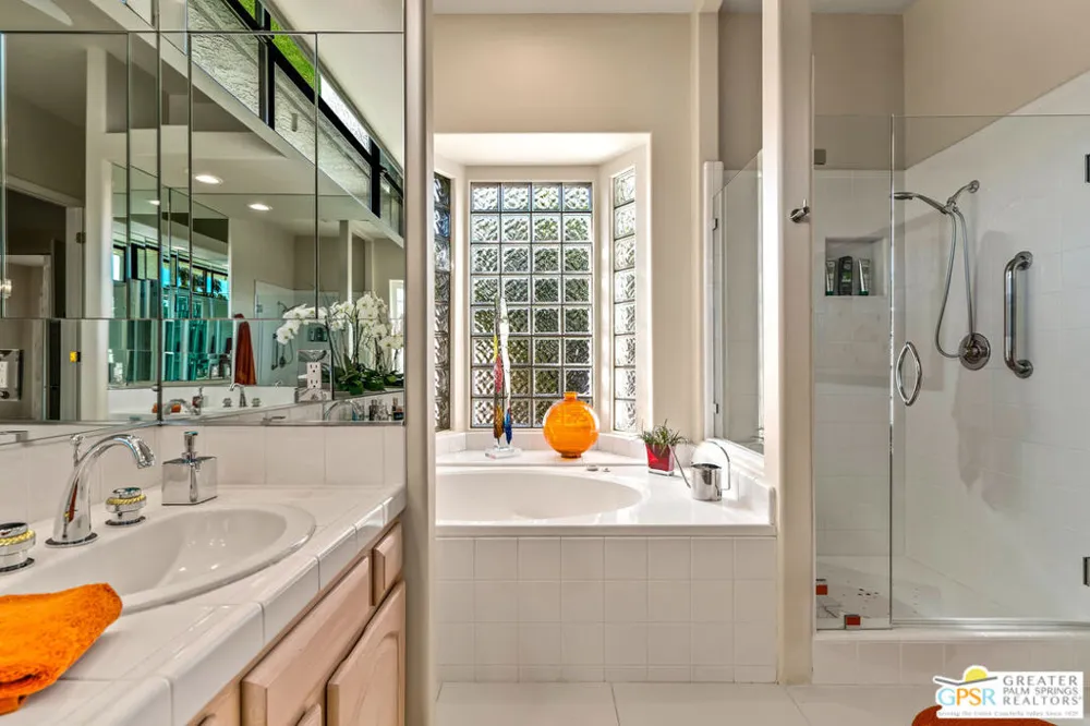 33 Del Rey Rancho Mirage, CA 92270