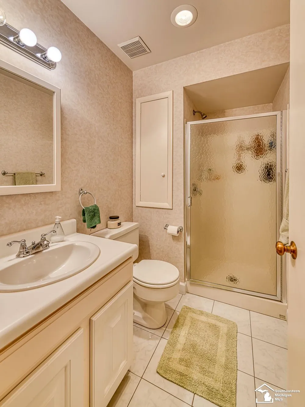 66 Linswood Drive Monroe City, MI 48162