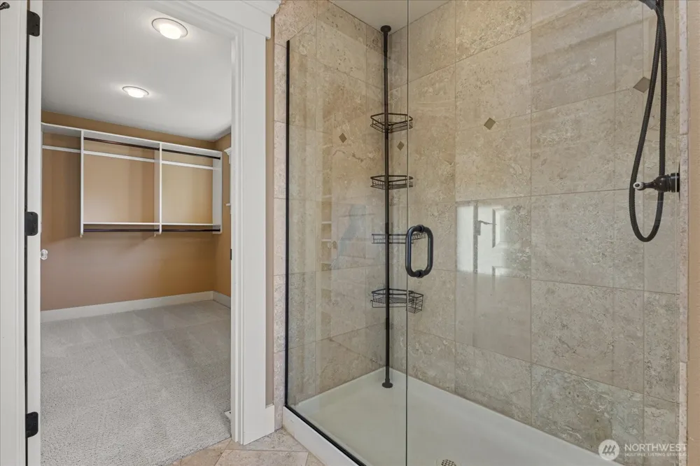 825 Kirkland Way Kirkland, WA 98033