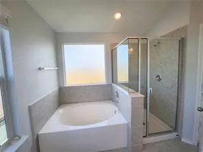 8211 Knoxville Trail Austin, TX 78744