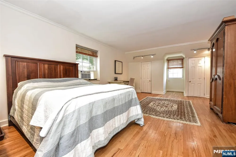 185 E Palisade Avenue B1B Englewood, NJ 07631
