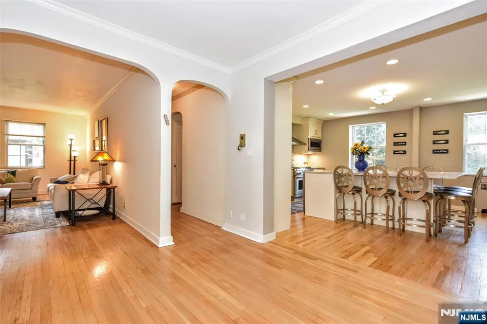 185 E Palisade Avenue B1B Englewood, NJ 07631
