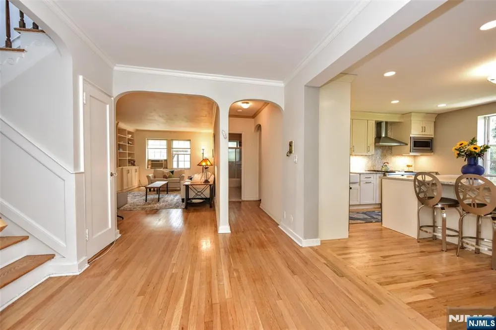 185 E Palisade Avenue B1B Englewood, NJ 07631